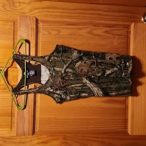 Mossy Oak women's tank top.
